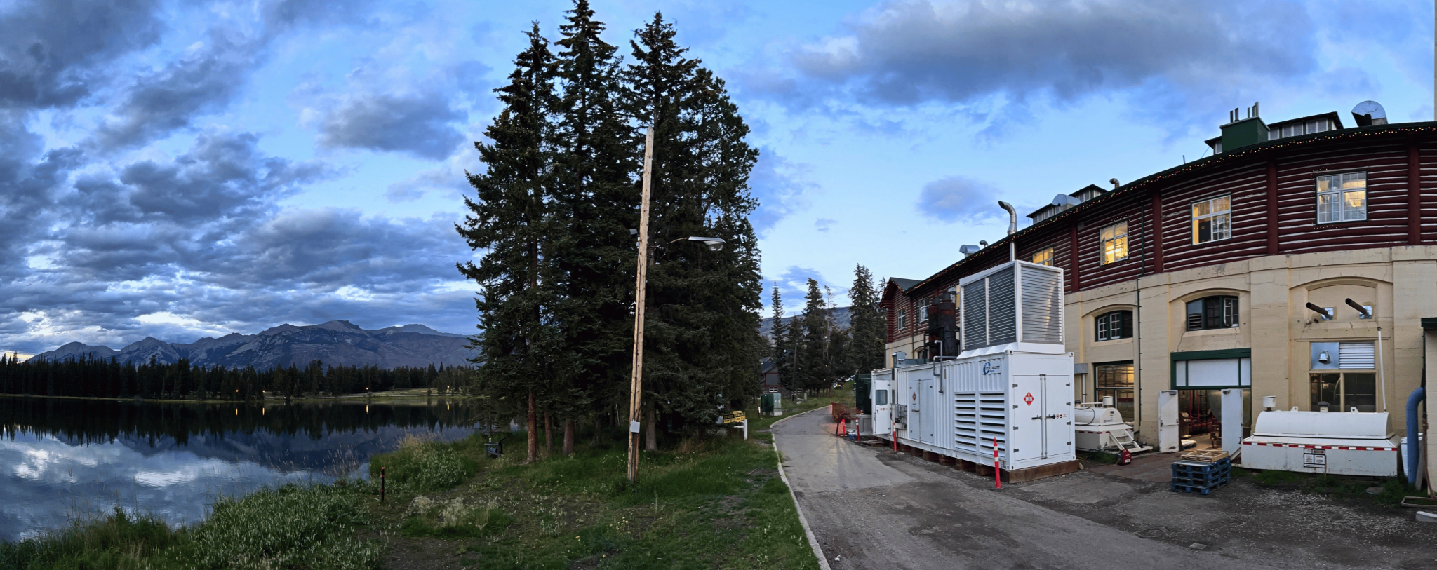 2.5MW diesel backup generator to provide automatic emergency backup power